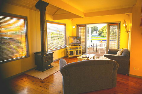 Rayville Boat Houses - Accommodation Port Hedland 4