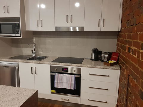 Sublime Spa Apartments - Accommodation Port Hedland 7