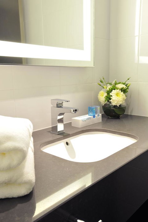 Novotel Melbourne On Collins - Accommodation Port Hedland 37