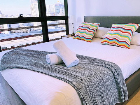 Pride Docklands Waterfront Apartment City View - Accommodation Port Hedland 26