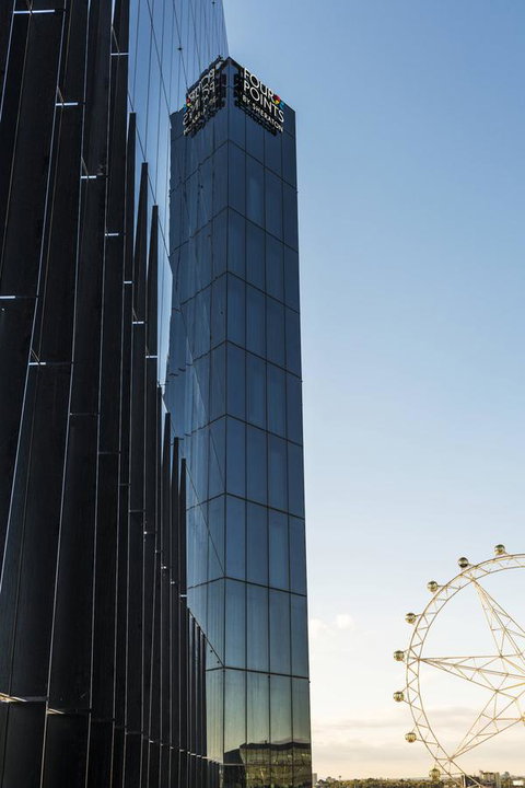 Vibe Hotel Melbourne Docklands - Accommodation Port Hedland 1