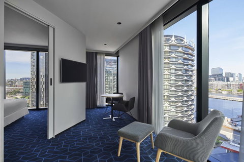 Vibe Hotel Melbourne Docklands - Accommodation Port Hedland 3