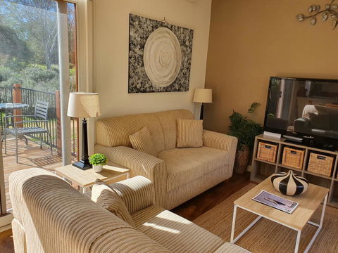 Rural 5 Star Villa\'s With Resort Amenities - Accommodation Port Hedland 1
