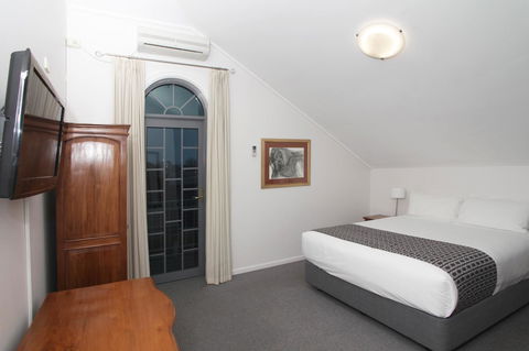 Quality Inn & Suites The Menzies - Accommodation Port Hedland 28