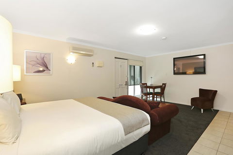 Quality Inn & Suites The Menzies - Accommodation Port Hedland 38