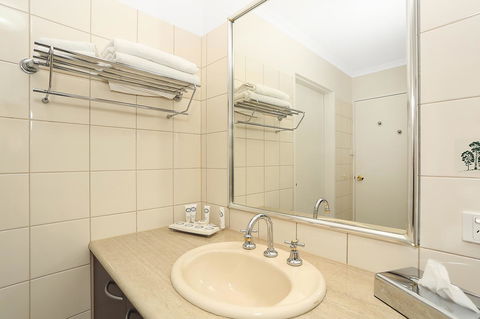 Quality Inn & Suites The Menzies - Accommodation Port Hedland 32