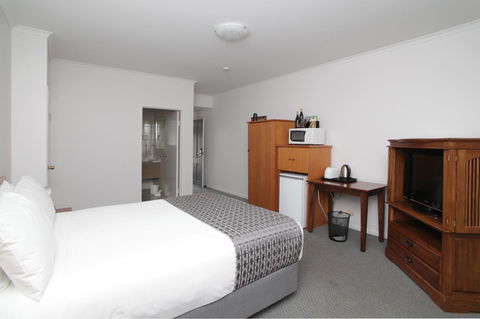 Quality Inn & Suites The Menzies - Accommodation Port Hedland 7
