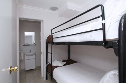 Quality Inn & Suites The Menzies - Accommodation Port Hedland 27