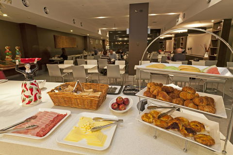 Causeway 353 Hotel - Accommodation Port Hedland 16