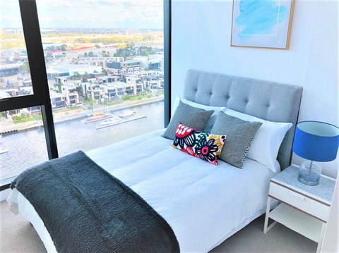 Melbourne Private Apartments - Collins Wharf Waterfront, Docklands - Accommodation Port Hedland 16