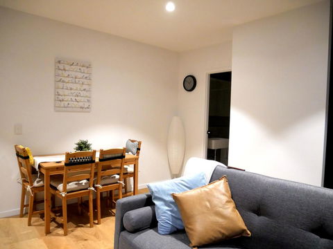 UrbanSuite The Wild Rosa Inn - Accommodation Port Hedland 19
