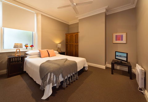 Athelstane House - Accommodation Port Hedland 11