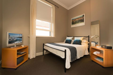 Athelstane House - Accommodation Port Hedland 17