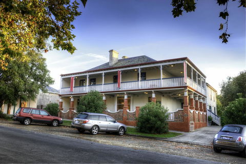 Athelstane House - Accommodation Port Hedland 1