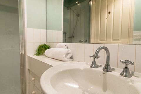 The Orchard House - Accommodation Port Hedland 4