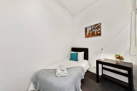 Signature Waterfront Apartments - Accommodation Port Hedland 1
