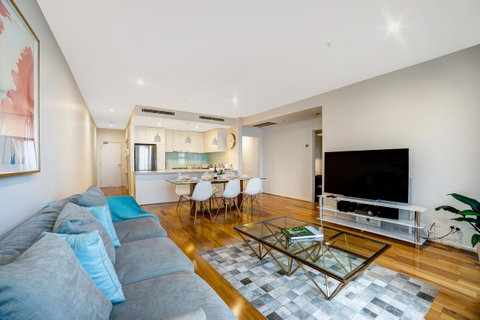 Signature Waterfront Apartments - Accommodation Port Hedland 12