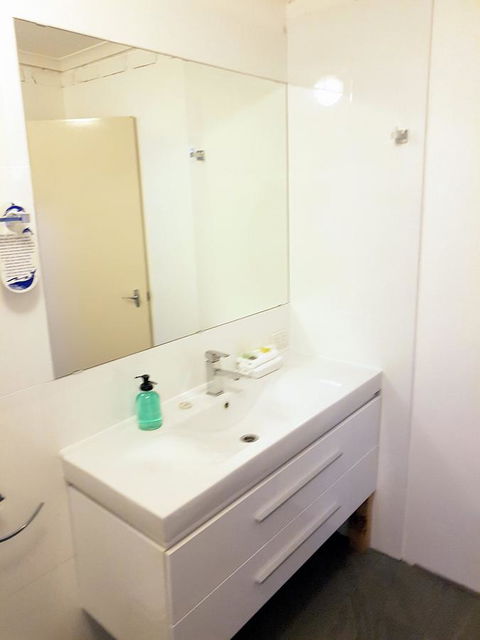 Tropicana Motor Inn - Accommodation Port Hedland 31