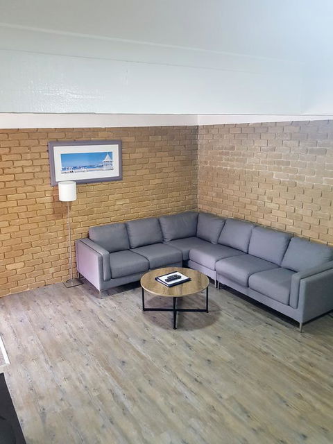 Tropicana Motor Inn - Accommodation Port Hedland 25