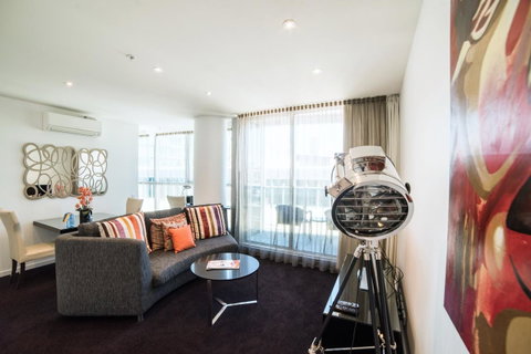 The Sebel Melbourne Docklands Hotel - Accommodation Port Hedland 3