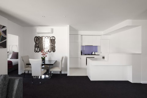 The Sebel Melbourne Docklands Hotel - Accommodation Port Hedland 11