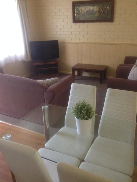 Viewhill Holiday Units - Accommodation Port Hedland 3