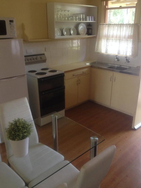 Viewhill Holiday Units - Accommodation Port Hedland 6