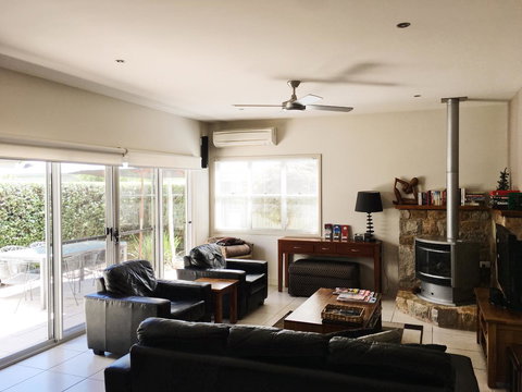 Luxury Abalina Cottages - Accommodation Port Hedland 6