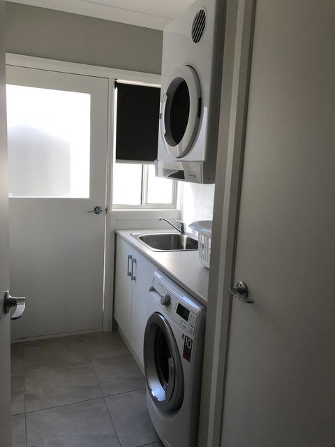 Luxury Abalina Cottages - Accommodation Port Hedland 22