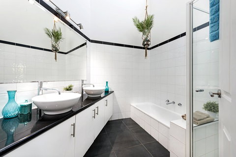 Peninsula Retreat - Accommodation Port Hedland 17