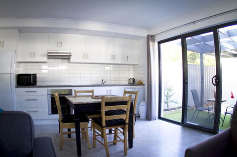 16 King Street - Accommodation Port Hedland 13