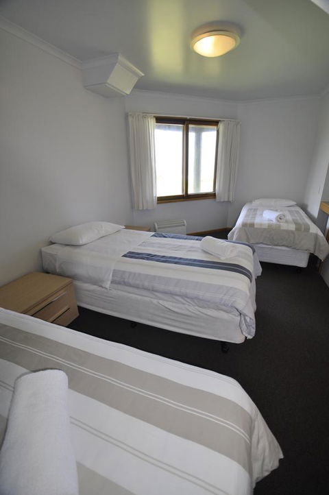14 Steps - Accommodation Port Hedland 5