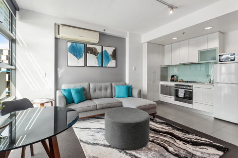 Docklands Private Collection - City Harbour Apartments - Accommodation Port Hedland 5