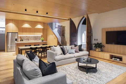 Converted Blue Stone Church - Accommodation Port Hedland 11