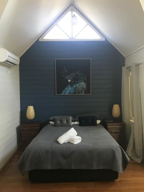 Two Truffles Cottages - Accommodation Port Hedland 11