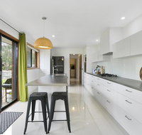 Fairhills - NEW LISTING beautifully styled - Accommodation Port Hedland
