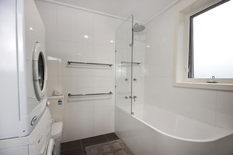 Maisonettes Falls Creek - Accommodation Port Hedland 9