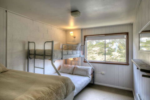 Maisonettes Falls Creek - Accommodation Port Hedland 7