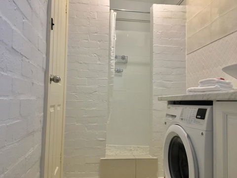 The Wheelhouse - 2BR Waterfront Apt In Town - Accommodation Port Hedland 14