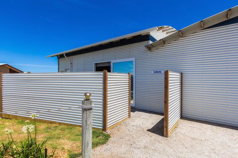 Cottages For Couples - Accommodation Port Hedland 0