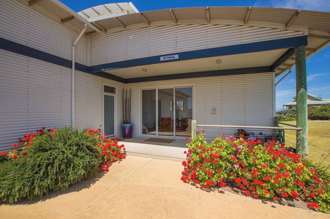 Cottages For Couples - Accommodation Port Hedland 15