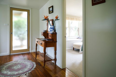 Miss Pym's Cottage - Accommodation Port Hedland 8