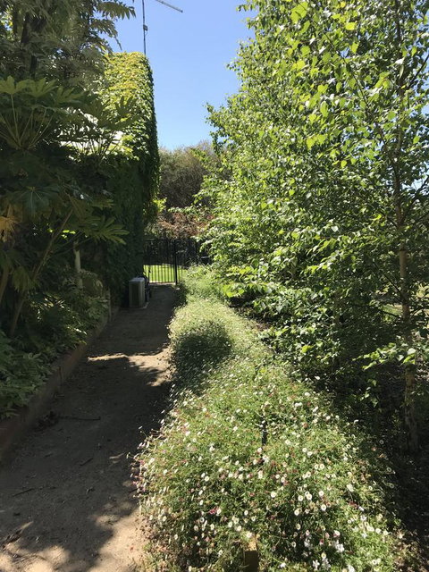 The Fingal Farm - Accommodation Port Hedland 26