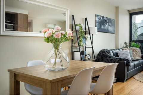 Water Views, Lovely 2BRs, Free Tram Zone, Close To Everything! - Accommodation Port Hedland 6