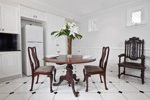 The Castle On Tamborine - Accommodation Port Hedland 2