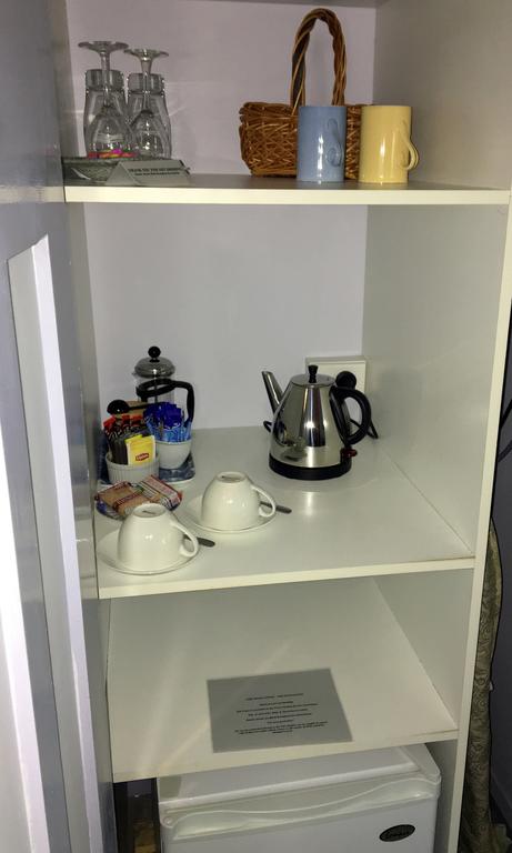 The Chalet Guesthouse And Studio - Accommodation Port Hedland 3