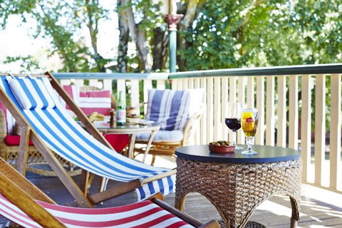 The Daylesford Hotel - Accommodation Port Hedland 0