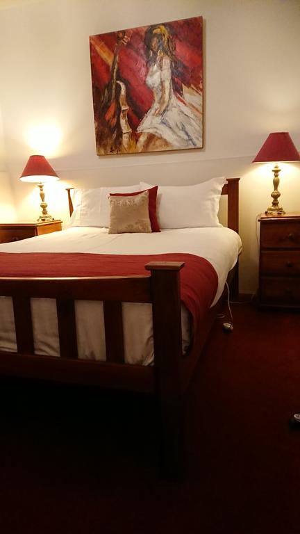 The Empire Hotel - Accommodation Port Hedland 3