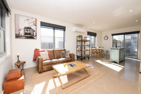 The Endsleigh -1 Bedroom Villa, Free Wifi, Near CBD - Accommodation Port Hedland 2