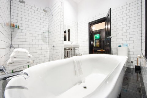 The Franklin Boutique Hotel - Accommodation Port Hedland 2